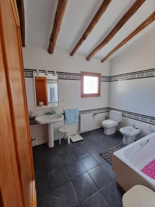 El Rulon, Gran Villa Rural Con Piscina Privada Alicante Exterior photo